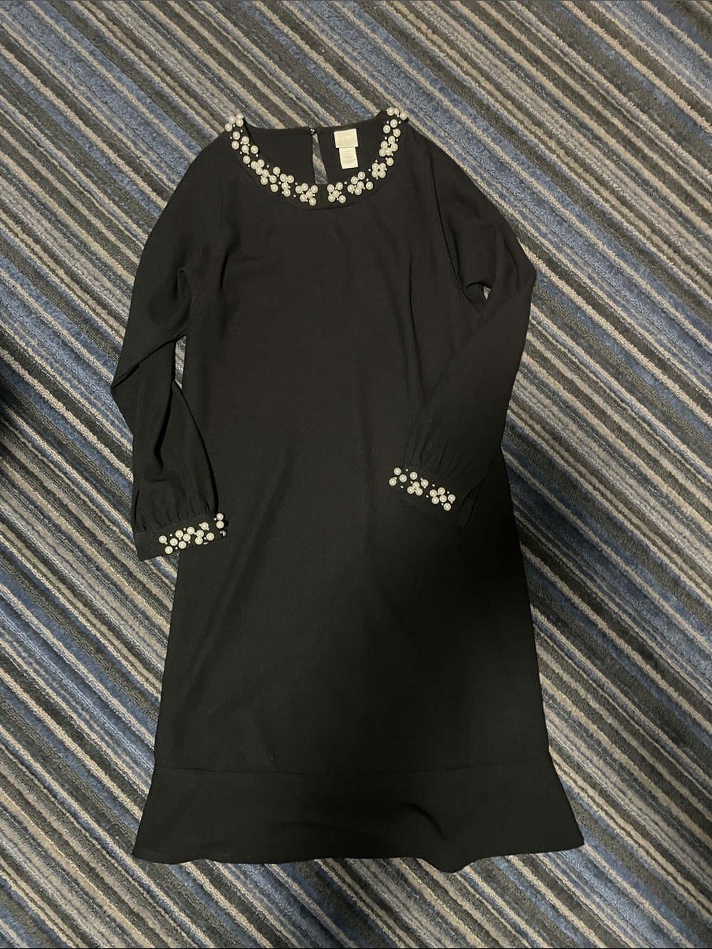 Lightweight Elegant Black Dress with Pearl Accents